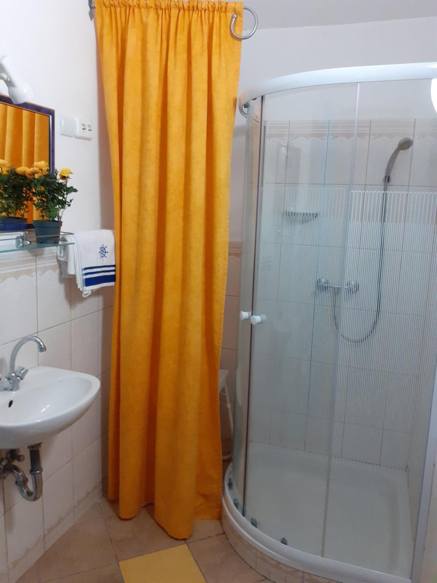 Csopak Mariann Apartman Quarto foto